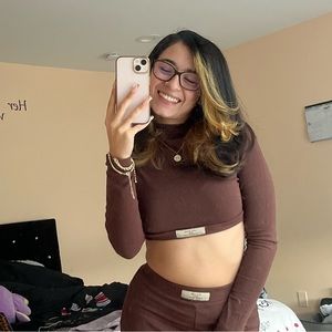 Meet your Posher, Serena